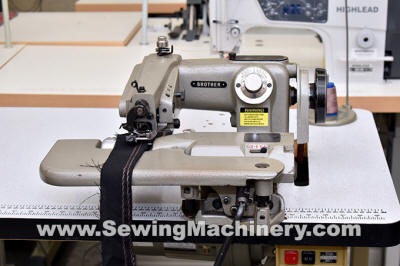 Brother blind stitch sewing machine B935