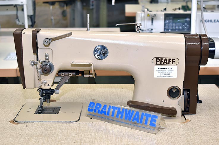 Edge trimming sewing machine Pfaff 483 731