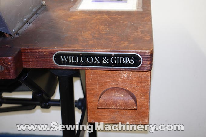 Willcox and gibbs feldlock sewing machine
