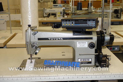 Toyota AD158 sewing machine with trimmer